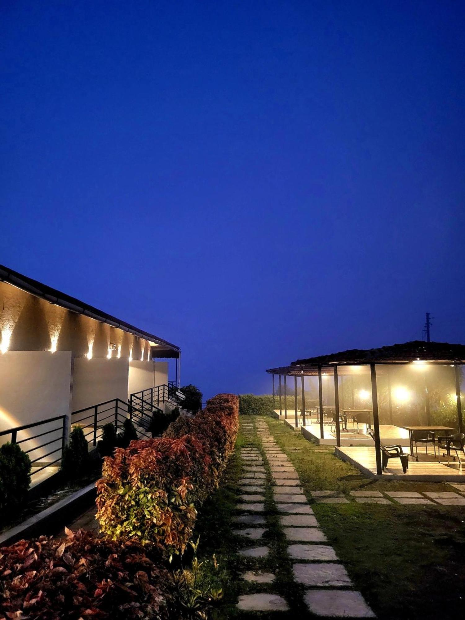 Vayu Resort - Kas Pathar Kanera Esterno foto